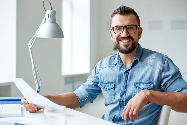 Arbeit im Büro — Stockfoto