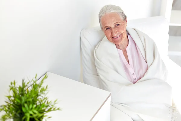 Elderly woman at home — Stock Photo, Image