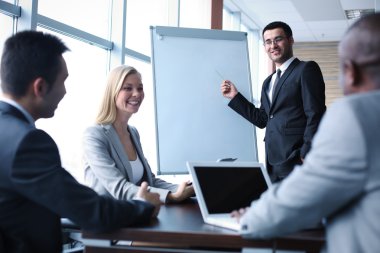 seminerde etkileşim iş adamları