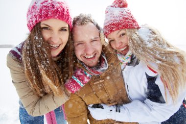 Kışın sevgi arkadaş