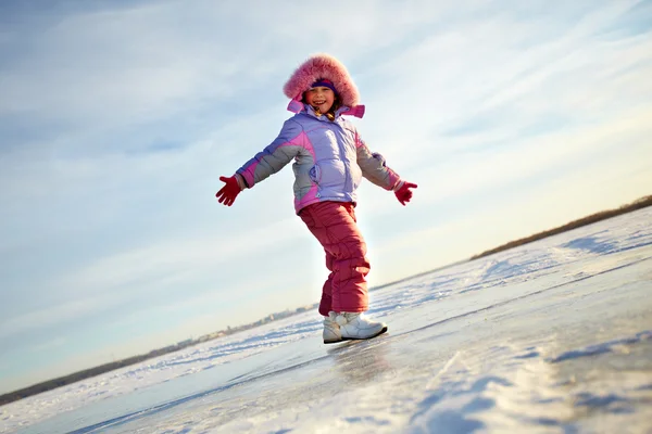Cute girl in winterwear — Stock Photo, Image