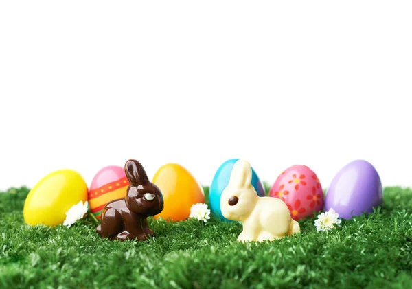 Easter egg and chocolate rabbits — Stock Photo, Image
