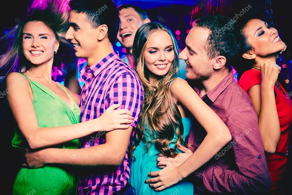 Friends clubbing — Stock Photo © pressmaster #38918095