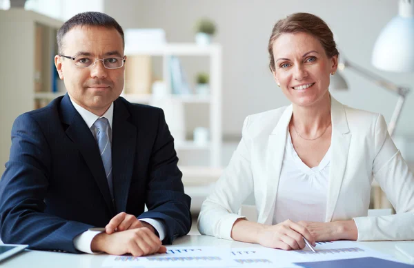 Associados de empresas — Fotografia de Stock