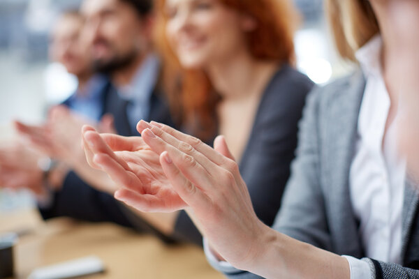 Аплодисменты
 