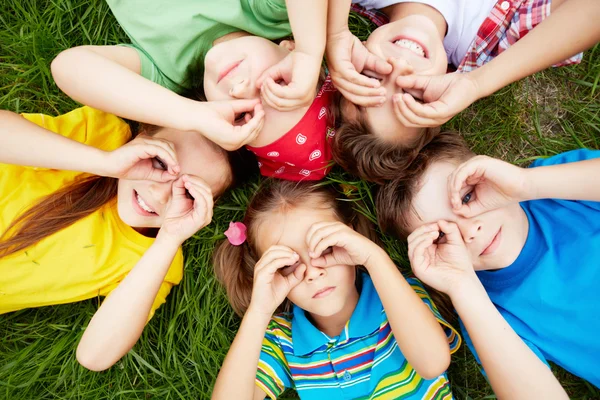 Children resting — Stock Photo, Image