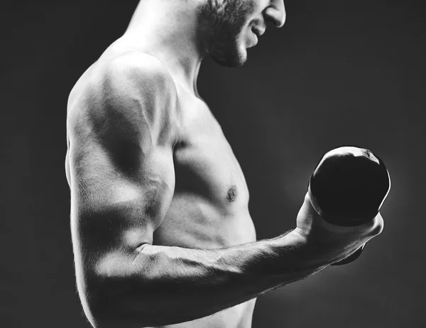 Homem com barbell — Fotografia de Stock