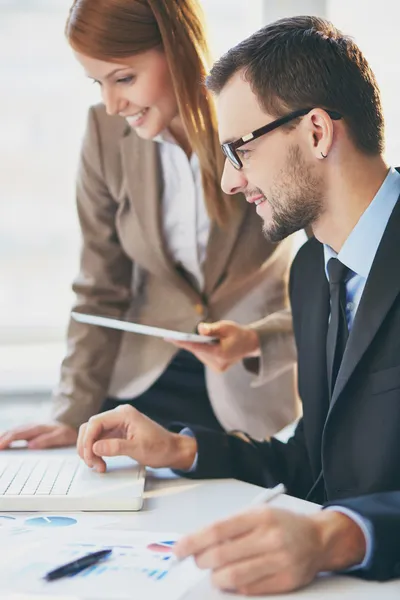 Business partners at meeting — Stock Photo, Image