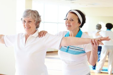 spor salonunda kadın