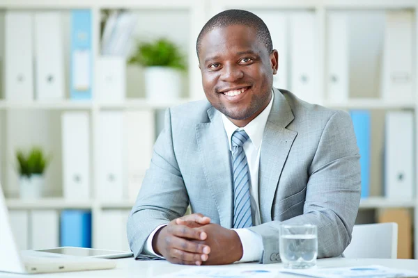 Happy businessman — Stock Photo, Image