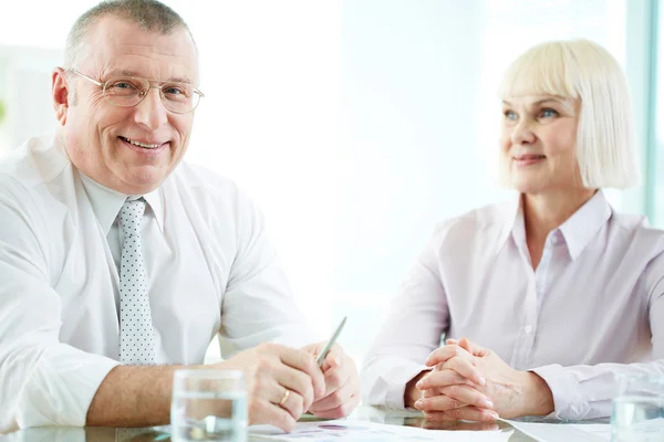 Senior Geschäftspartner — Stockfoto