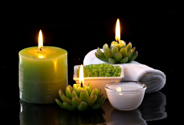 Spa ainda-vida com velas — Fotografia de Stock