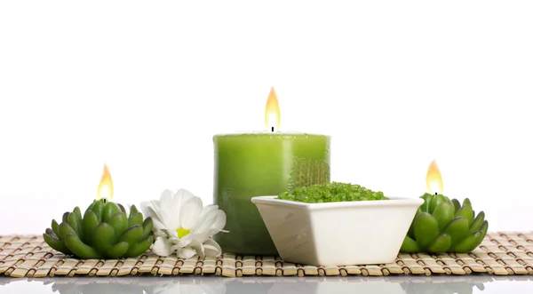 Spa naturaleza muerta con velas —  Fotos de Stock