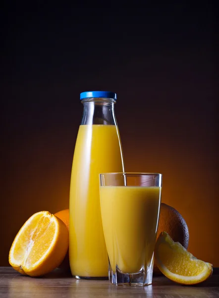 Sumo de laranja fresco — Fotografia de Stock