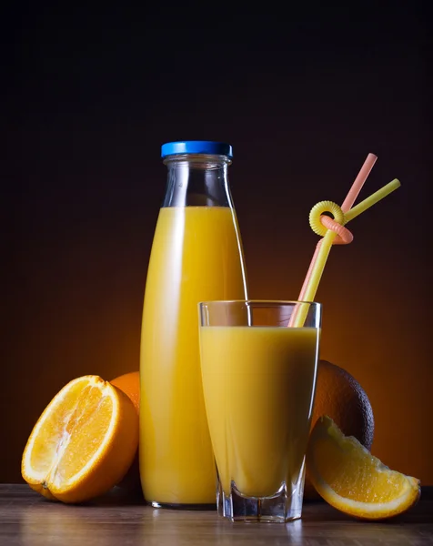 Suco de laranja refrescante — Fotografia de Stock