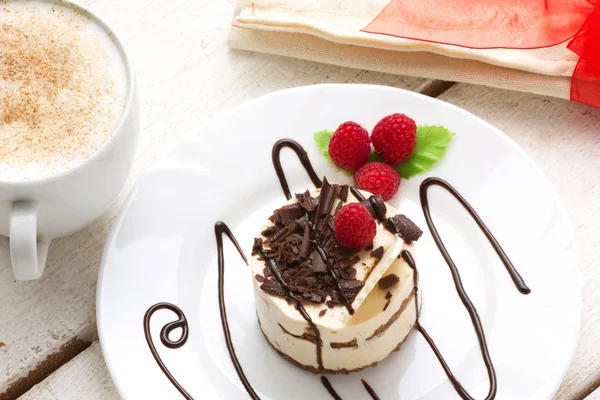 Coffee and chocolate cake — Stock Photo, Image