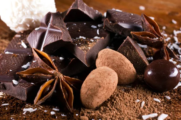 Chocolate and candy — Stock Photo, Image