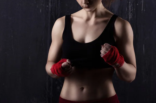 Jonge vrouw bokser — Stockfoto