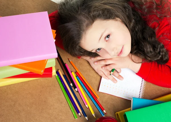 Little girl  at the table — Stock Photo, Image