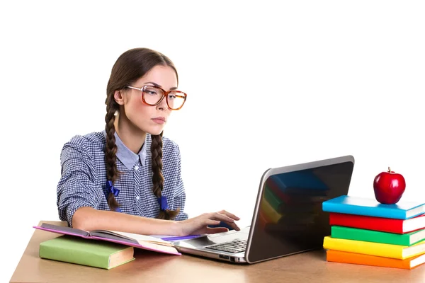 Adolescente chica aprendizaje — Foto de Stock