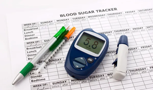 Diabetes concept with  glucometer — Stock Photo, Image