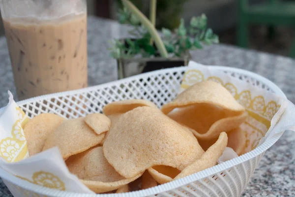 Patatine fritte di gamberi . — Foto Stock