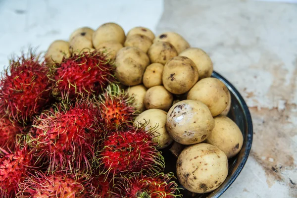 Rambutan e Longkong — Fotografia de Stock