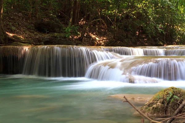 Erawan waterval — Stockfoto