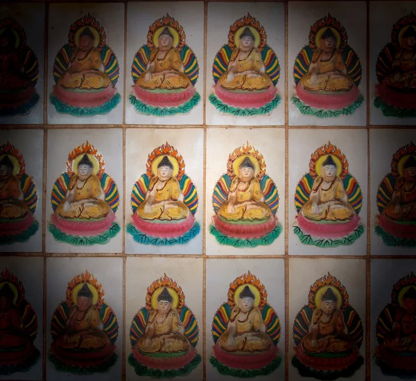 Tile Buddha — Stock Photo, Image