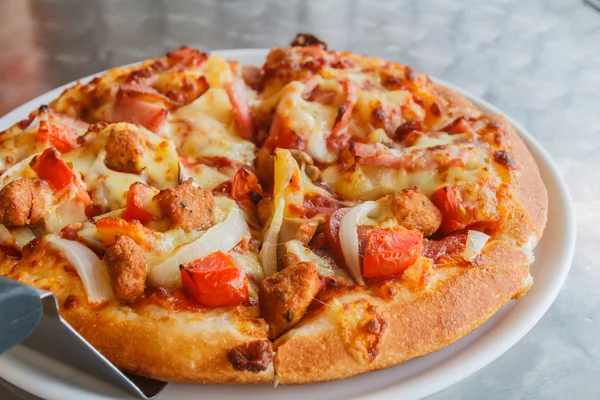 Pizza — Stockfoto