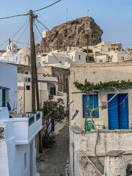Pedestrian Street Greek Chora Village Built Large Rock Amorgos Island — Zdjęcie stockowe
