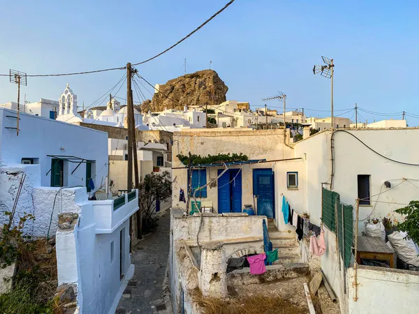 Pedestrian Street Greek Chora Village Built Large Rock Amorgos Island — Stock Photo, Image