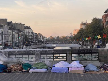 Brüksel, Belçika, Ekim 2022: Brüksel 'de kanal ve 