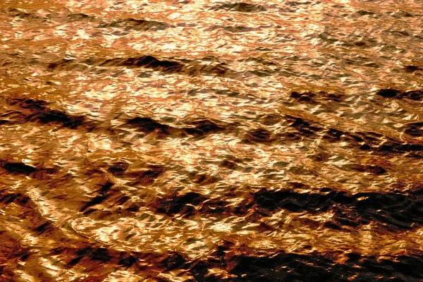 Ytan av havsvatten i solljus — Stockfoto