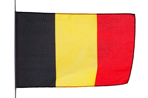 Bandiera belga nel vento su sfondo bianco — Foto Stock