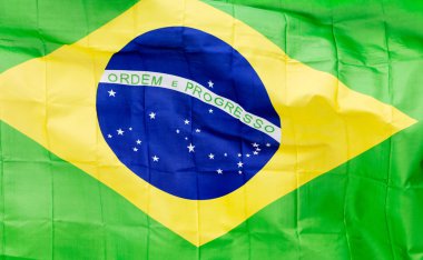 güneş ışığı altında Rüzgar Brezilya bayrağı