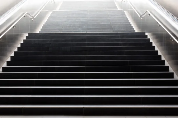 Lépcsők a metró, a city hamburg — Stock Fotó
