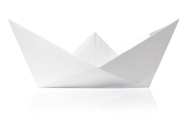 origami kağıt gemi izole
