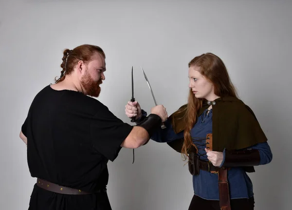 Full Length Portrait Red Haired Couple Man Woman Wearing Medieval — Stock Photo, Image