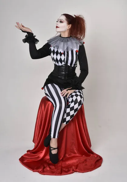 SN-E1-3 Black Red White Short Clown Opera Costume Satin Wrist