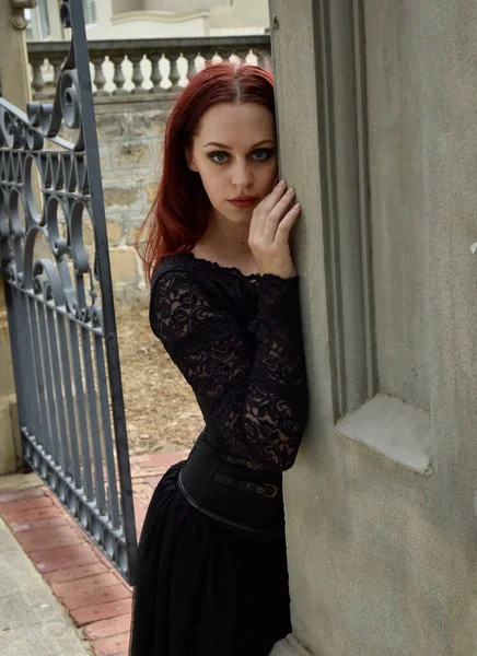 Portrait Pretty Female Model Red Hair Wearing Glamorous Gothic Black — Fotografia de Stock
