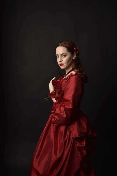 Портрет Красивої Жінки Моделі Червоним Волоссям Гламурній Історичній Вікторіанській Червоній — стокове фото