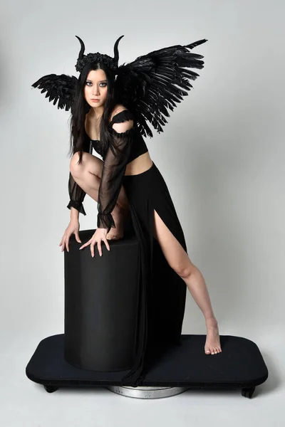 Full Length Portrait Beautiful Asian Model Dark Hair Wearing Black — Fotografia de Stock