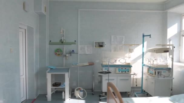 Dolyna, Ukraine July 13, 2021: incubators for newborns. — Stock Video