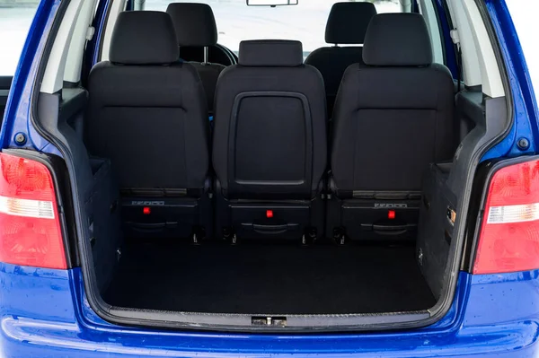 Minivan Trunk Rear Seats Blue Car Trunk Car Its Components — Fotografia de Stock