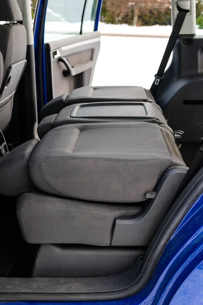Interior Carro Bem Preparado Limpo Assentos Tecido Cinza Assentos Dobrados — Fotografia de Stock
