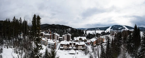 Bukovel Ucrânia Fevereiro 2022 Bukovel Hotéis Inverno Hotéis Nas Montanhas — Fotografia de Stock