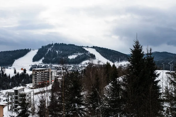 Bukovel Ukrajna Február 2022 Bukovel Szállodák Télen Szállodák Hegyekben — Stock Fotó