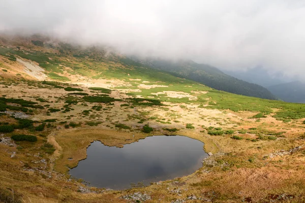 Danau Nesamovite Dan Lanskap Sekitarnya Air Hitam Danau Musim Gugur — Stok Foto