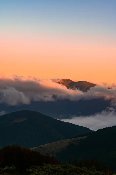 Petros Gebirge Morgennebel Bedecktes Gebirge Der Morgendämmerung Magische Berge Der — Stockfoto